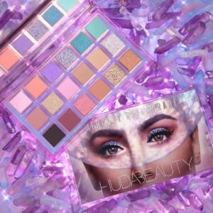 HUDA BEAUTY MERCURY RETROGRADE EYE PALETTE