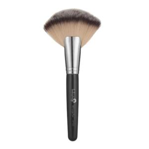 LONDON PRIME  LARGE FAN BRUSH Brush No   LP 332