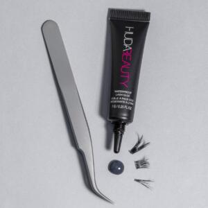 HUDA BEAUTY EYELASH GLUE DARK 7G