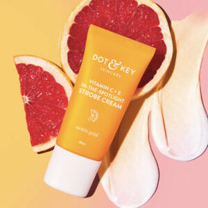 DOT & KEY VITAMIN C+E IN THE SPOTLIGHT STROBE CREAM